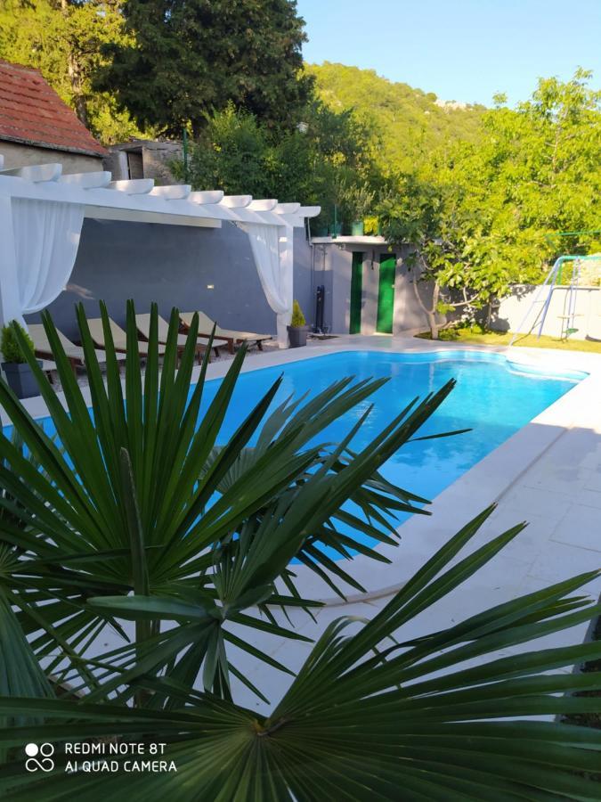 Holiday Home Zezevica - Heated Pool Sestanovac Экстерьер фото